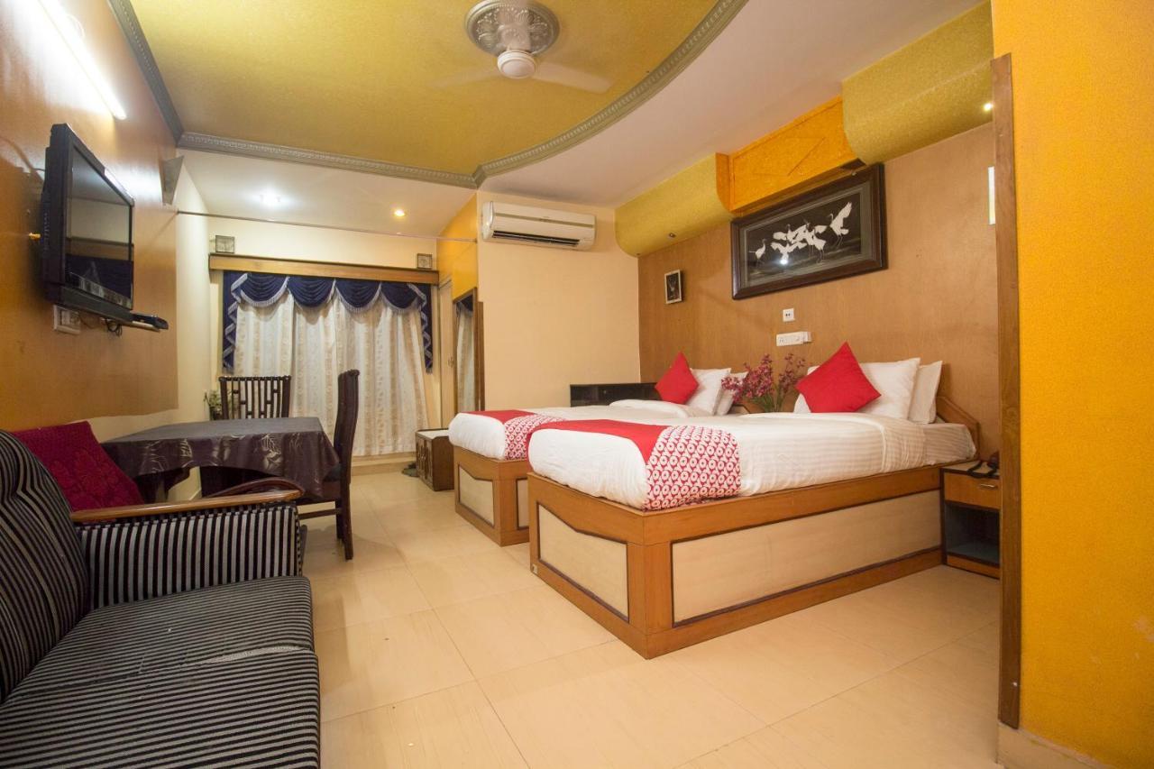 OYO 16041 Hotel Golden Moments Siliguri Buitenkant foto